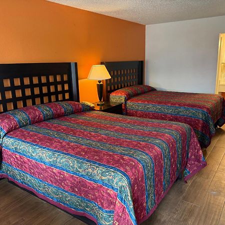 Sherman Inn Экстерьер фото