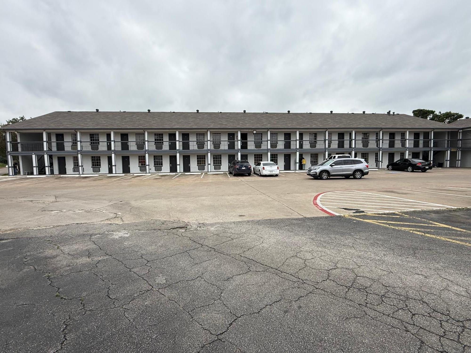 Sherman Inn Экстерьер фото