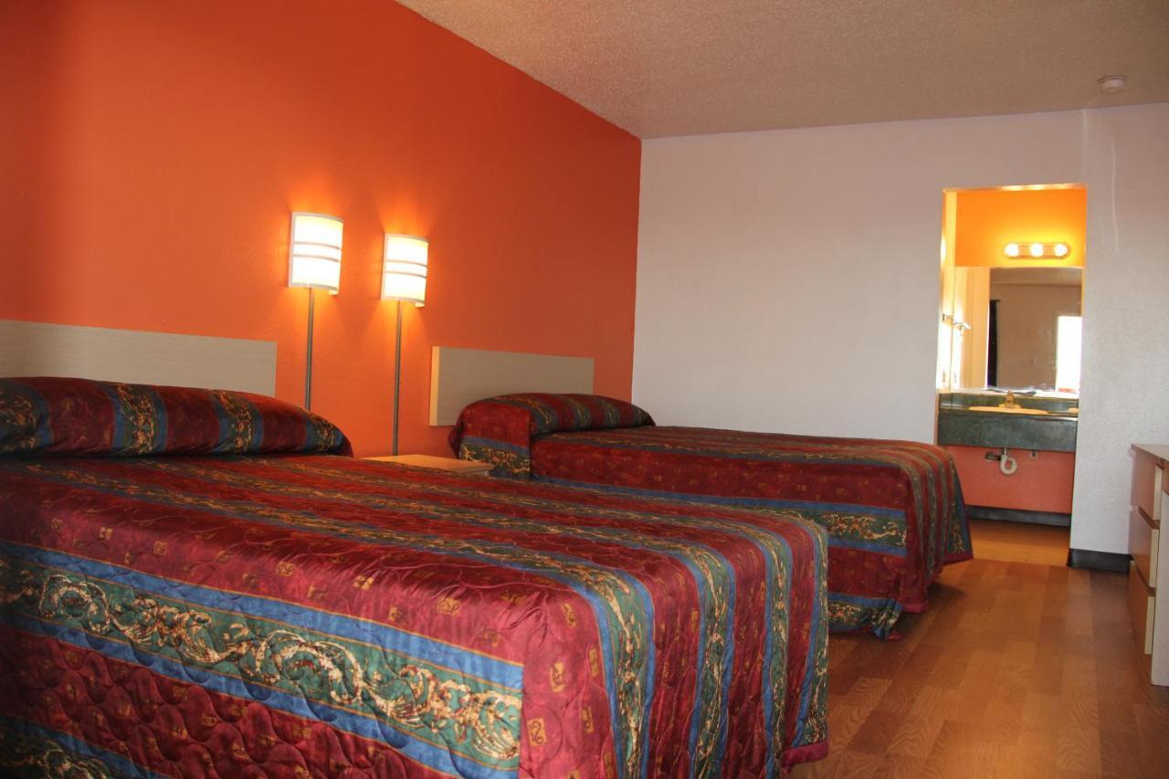 Sherman Inn Экстерьер фото