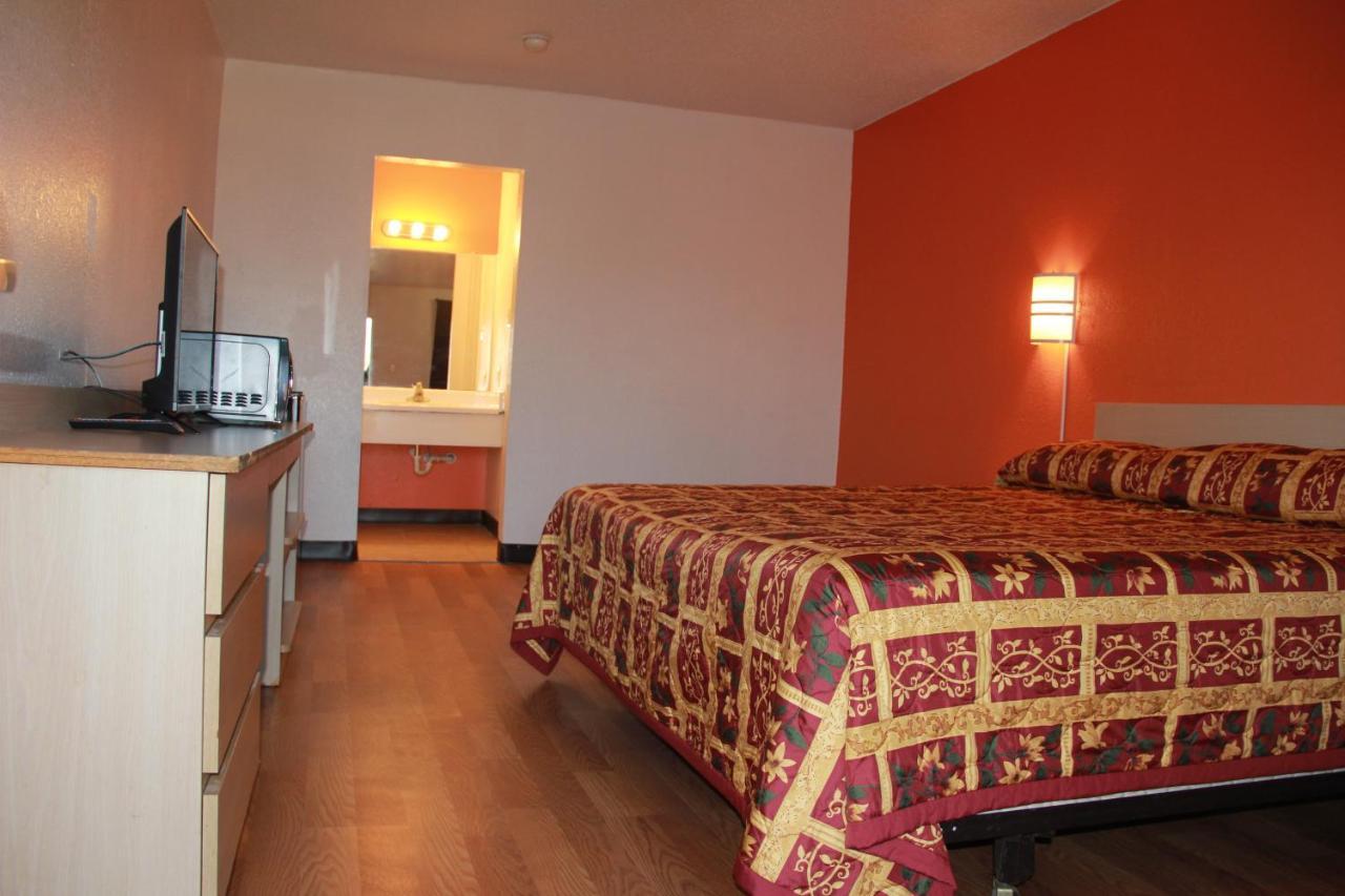 Sherman Inn Экстерьер фото